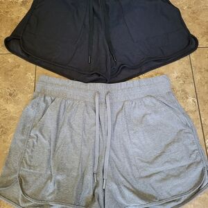 Atheletic works shorts size small 4-6
